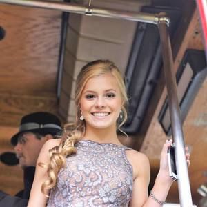 Meet your Posher, Maddie